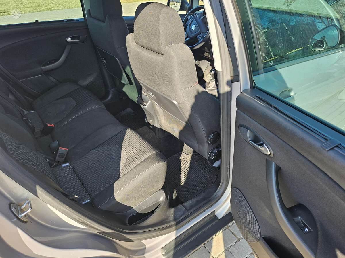 Seat Altea 2012 — photo 24