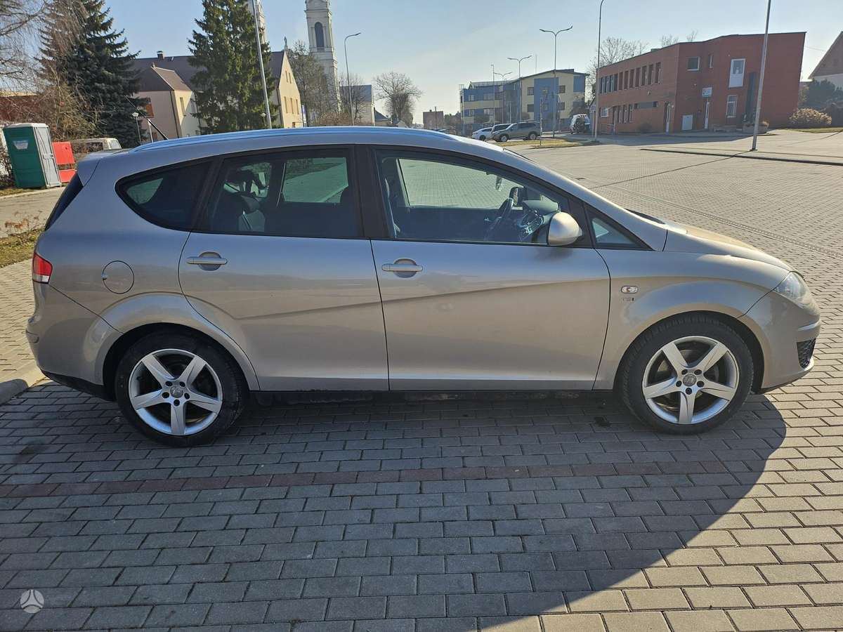 Seat Altea 2012 — engine 1197 cm³, 105 HP (77kW)