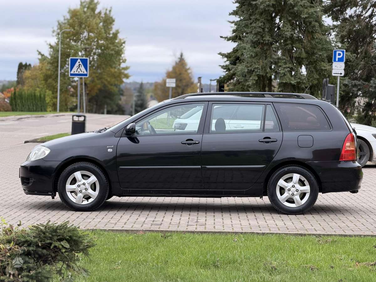 Toyota Corolla 2005 — photo 7