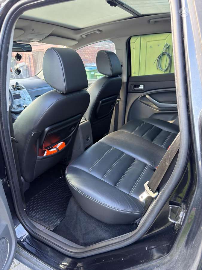 Ford Kuga 2011 — photo 10