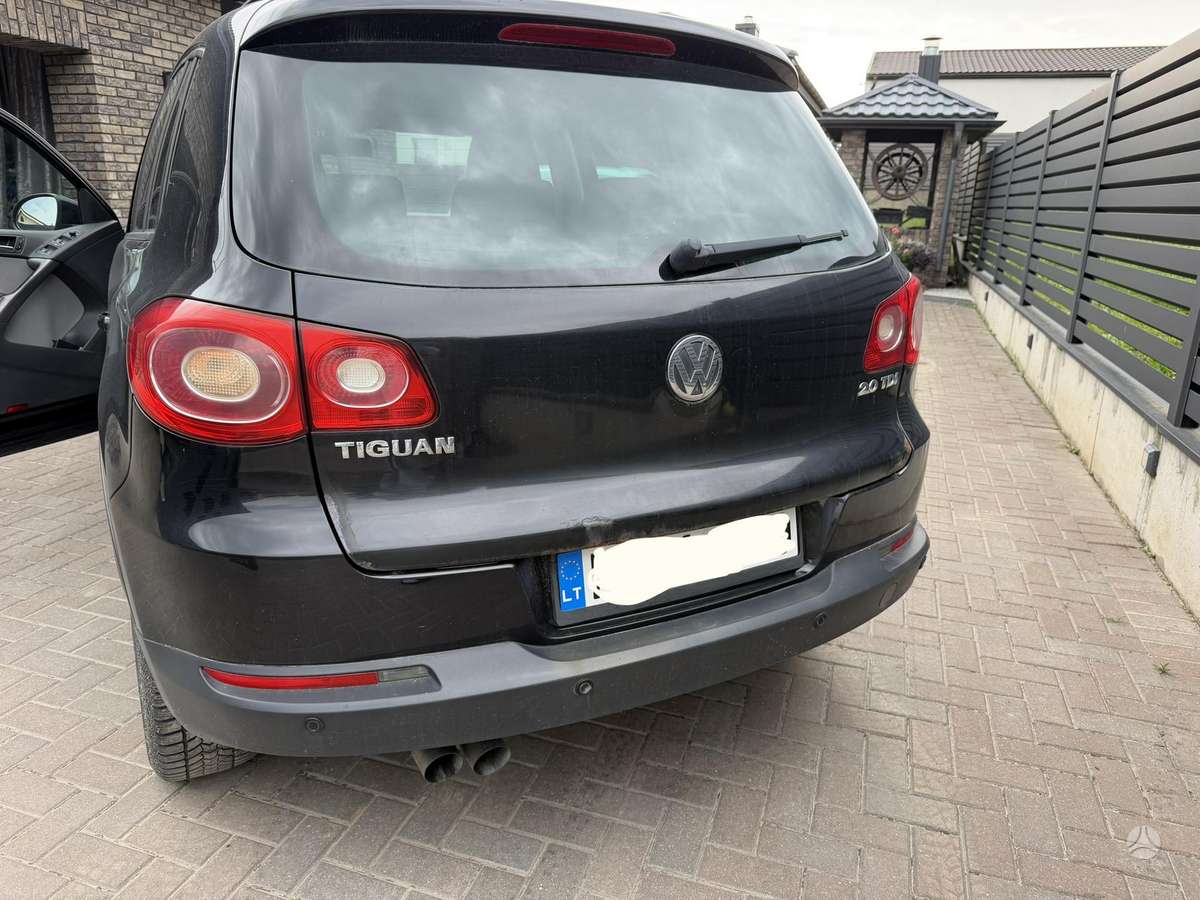 Volkswagen Tiguan 2009 — engine 1968 cm³, 140 HP (103kW)