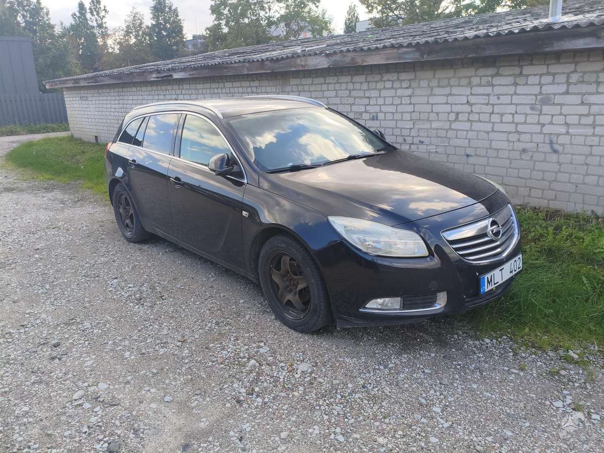 Opel Insignia 2009 — vehicle for AFU Ukraine