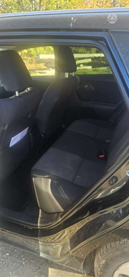 Toyota Auris 2014 — photo 8