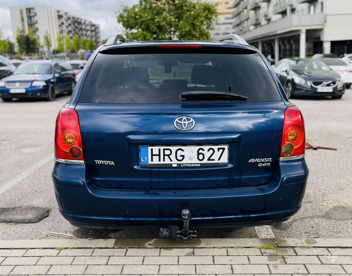 Toyota Avensis 2005 — photo 5