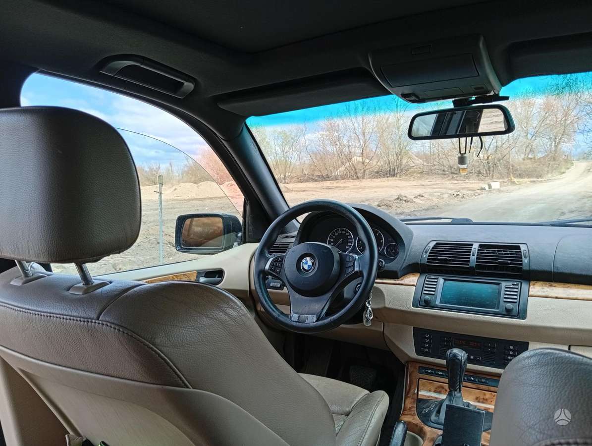 BMW X5 2004 — photo 15