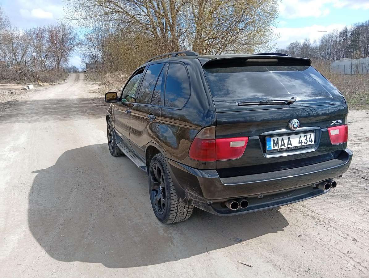 BMW X5 2004 — engine 2993 cm³, 218 HP (160kW)