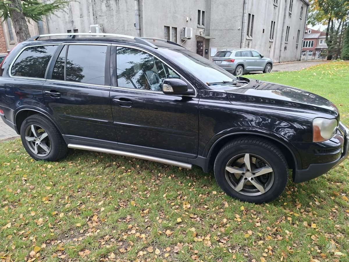 Volvo XC90 2007 — салон
