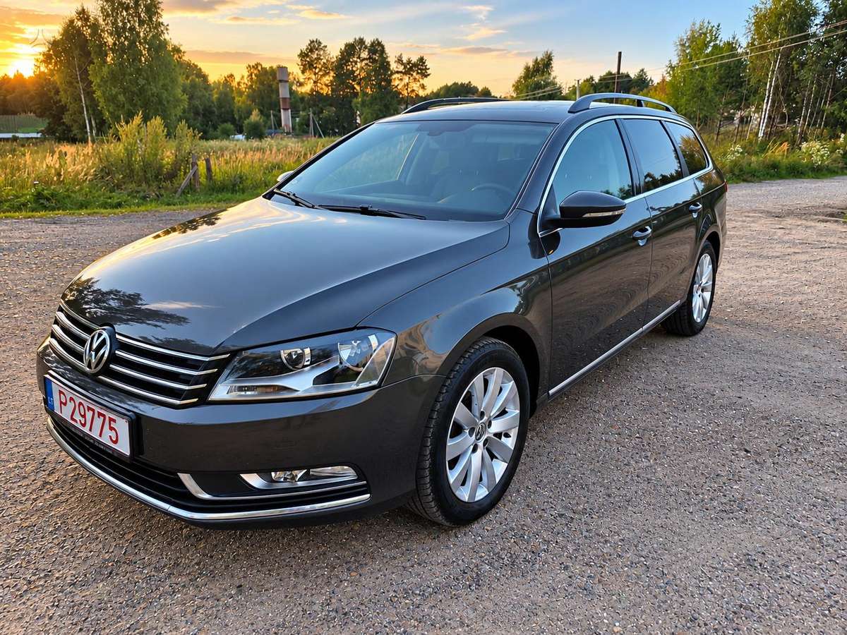 Volkswagen Passat 2014 — vehicle for AFU Ukraine