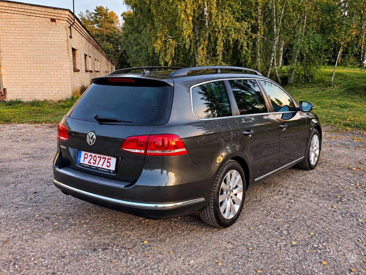 Volkswagen Passat 2014 — interior