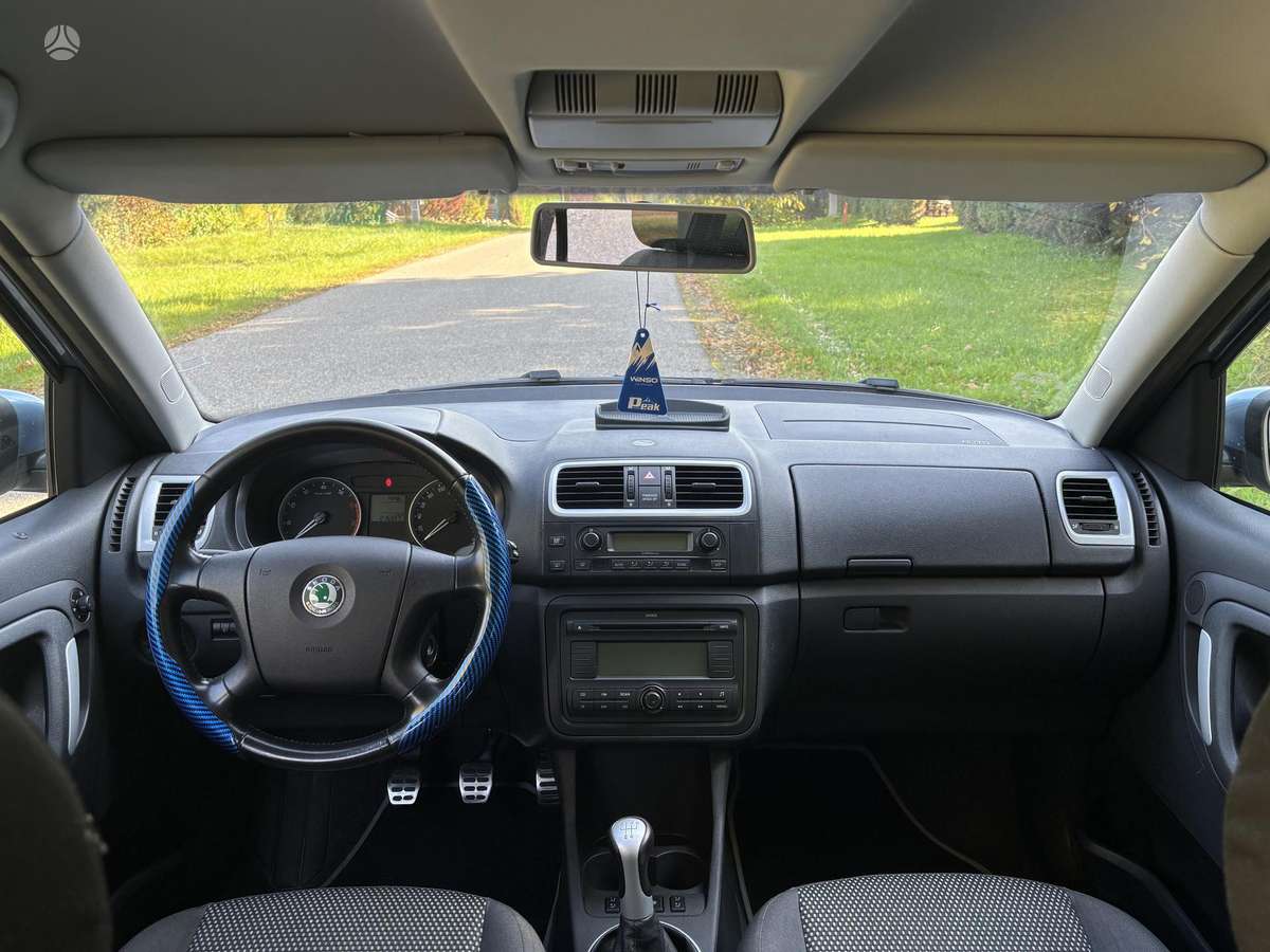 Skoda Roomster 2007 — фото 12