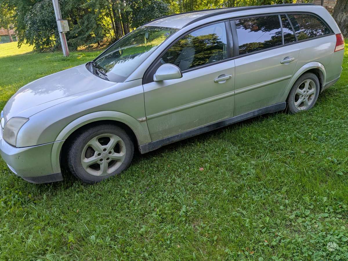 Opel Vectra 2004 — авто для ЗСУ з Європи