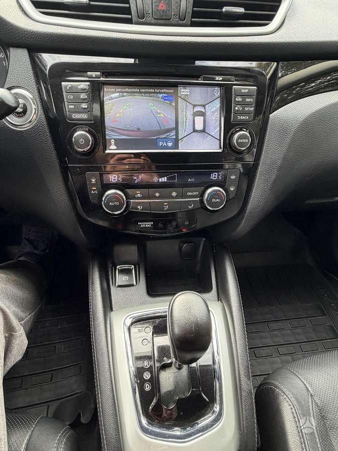 Nissan Qashqai 2015 — photo 22