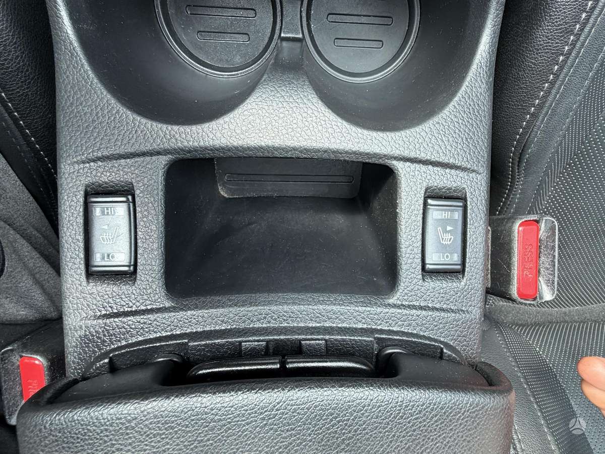 Nissan Qashqai 2015 — photo 23