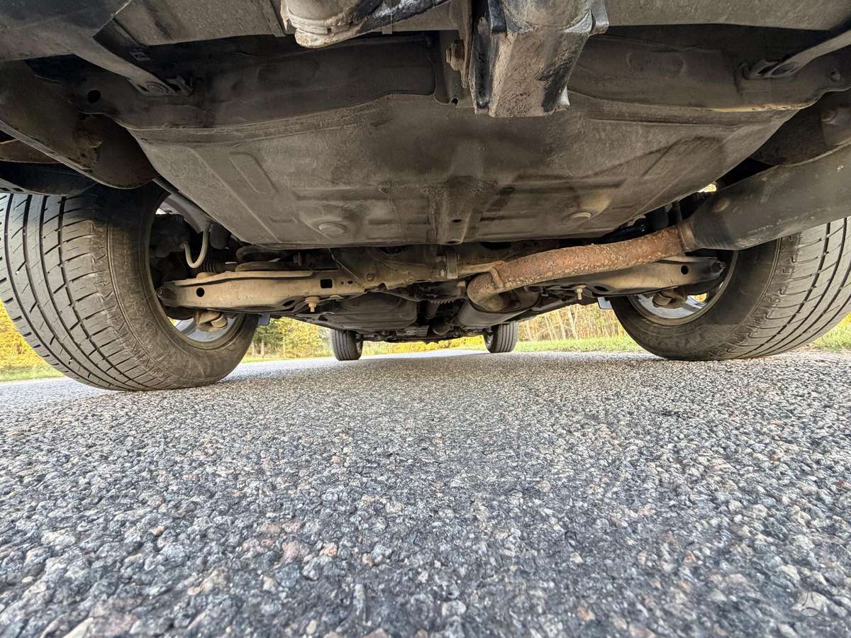 Toyota RAV4 2009 — photo 14