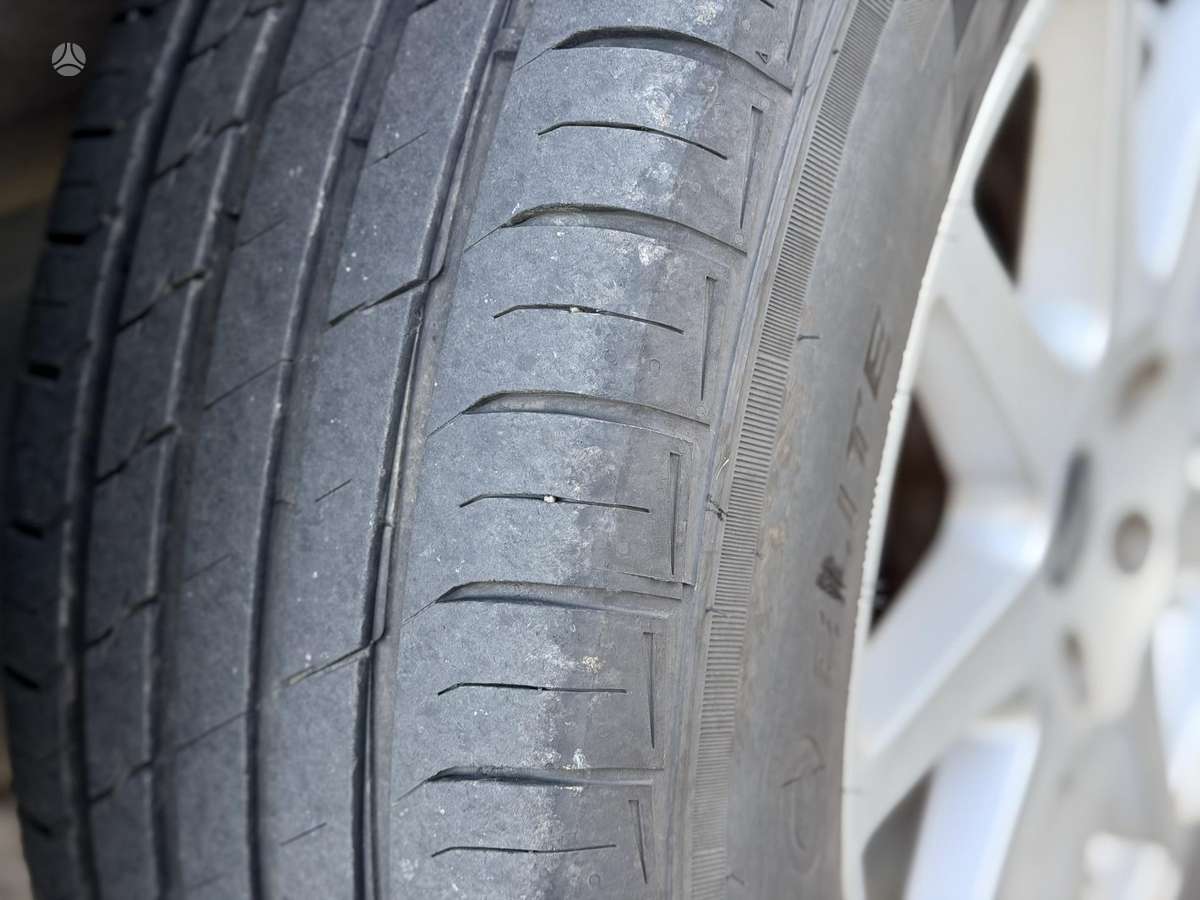 Toyota RAV4 2009 — photo 34
