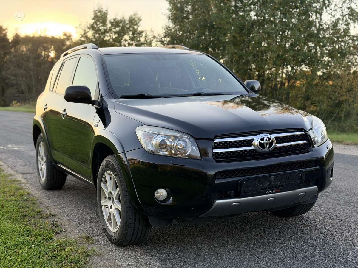 Toyota RAV4 2009 — photo 8