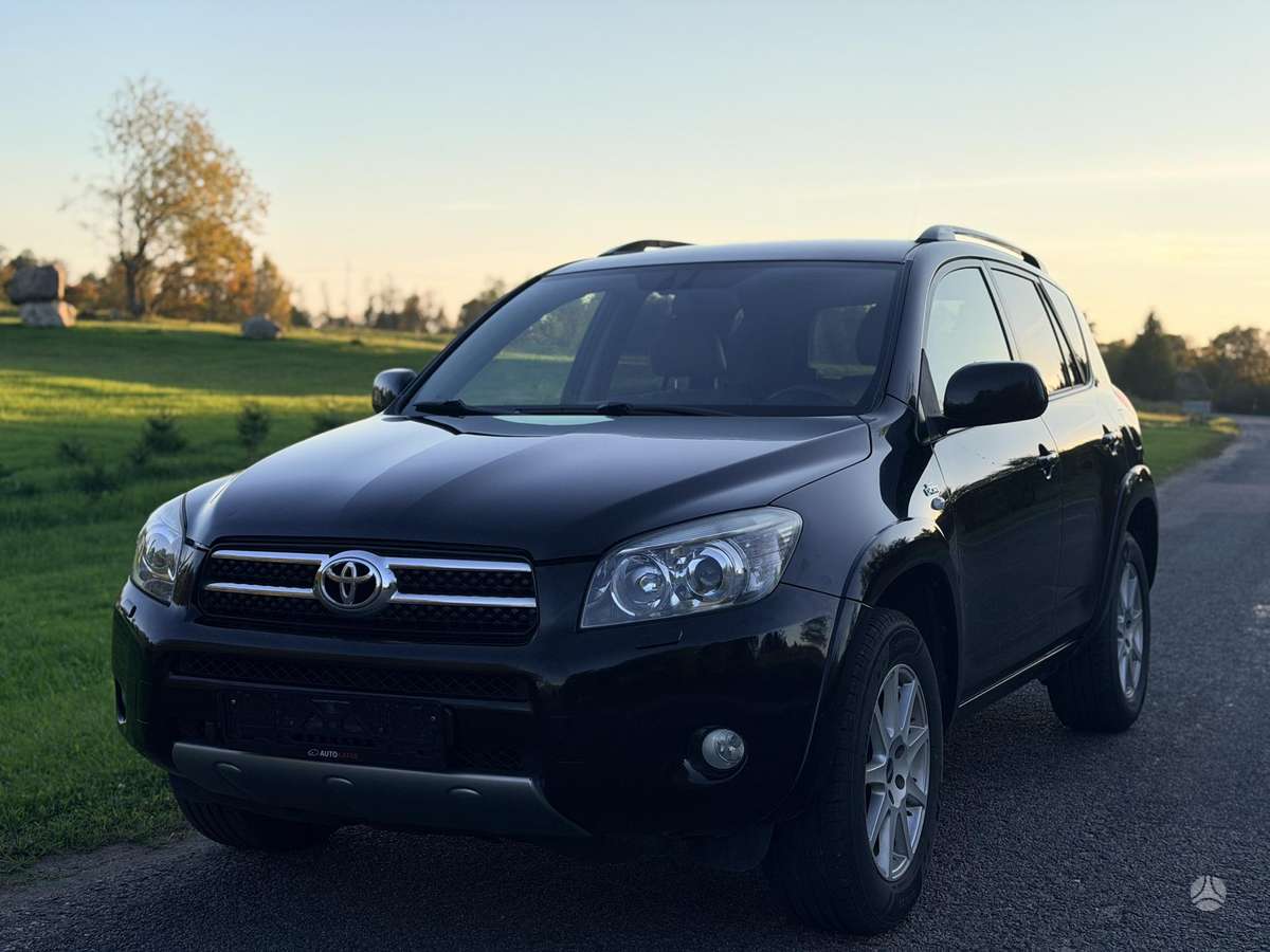 Toyota RAV4 2009 — photo 9
