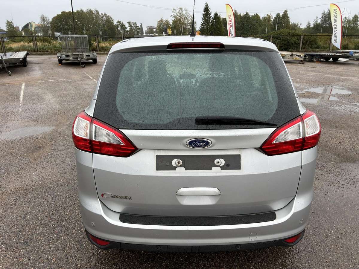 Ford Grand 2015 — двигун 1560 cm³, 116 HP (85kW)