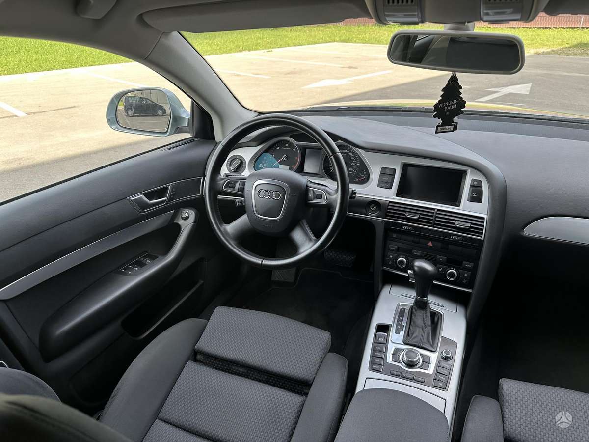 Audi A6 2009 — photo 14