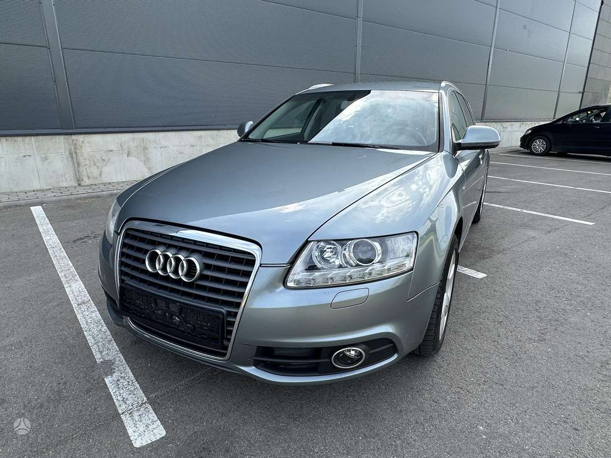 Audi A6 2009 — interior