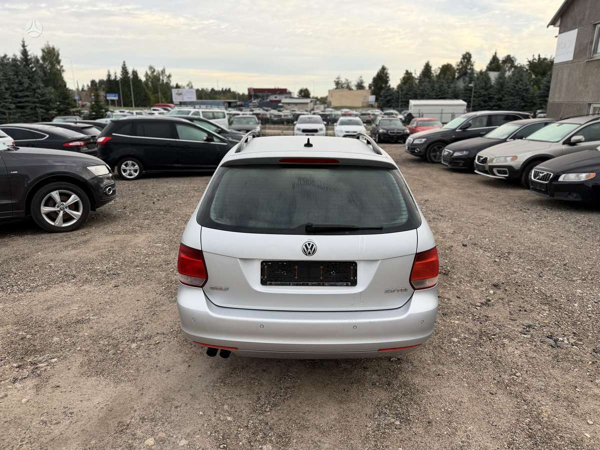 Volkswagen Golf 2010 — photo 5