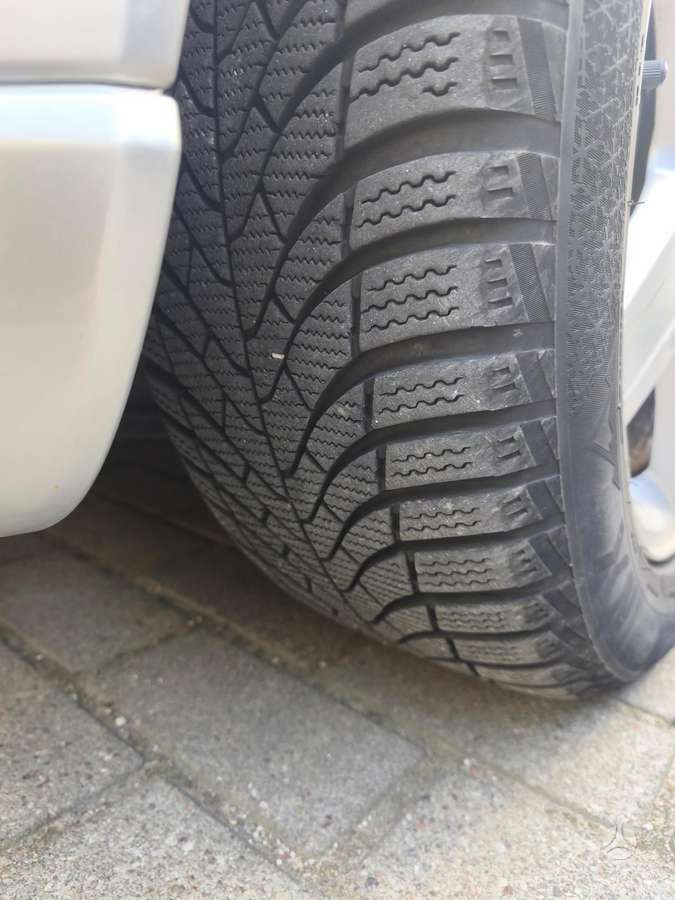 Volvo V50 2009 — photo 14