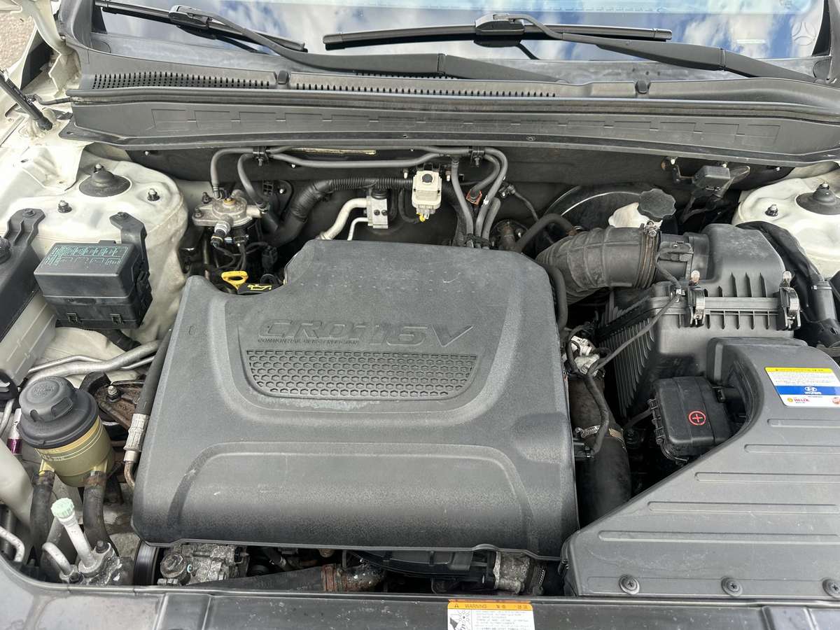 Hyundai Santa 2011 — photo 27