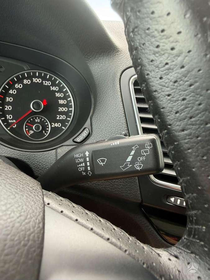 Seat Alhambra 2012 — photo 12