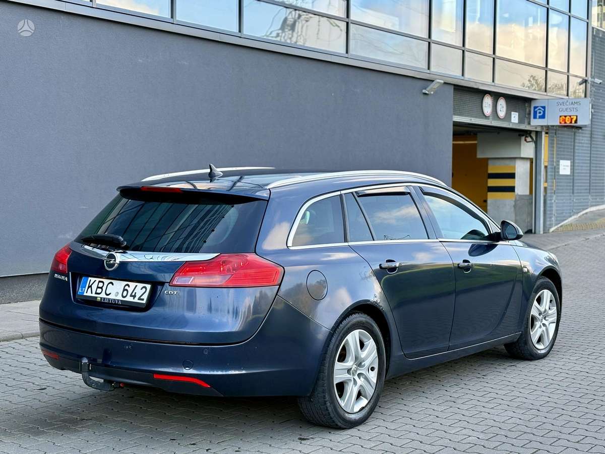 Opel Insignia 2012 — фото 7