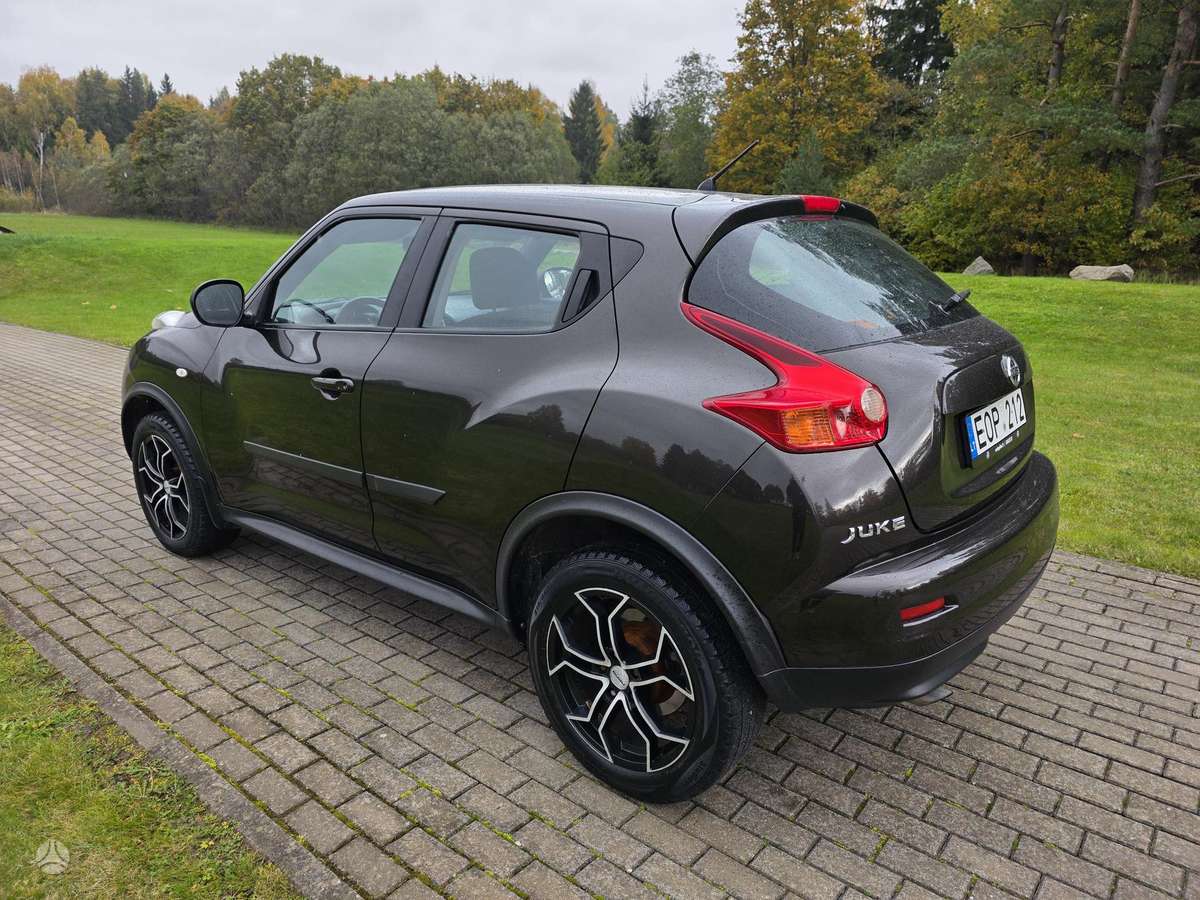 Nissan Juke 2011 — photo 10