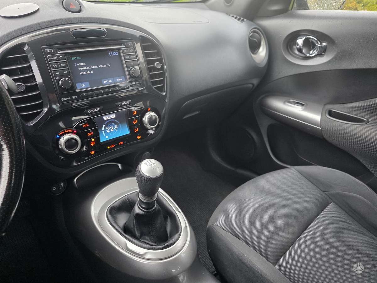 Nissan Juke 2011 — photo 31