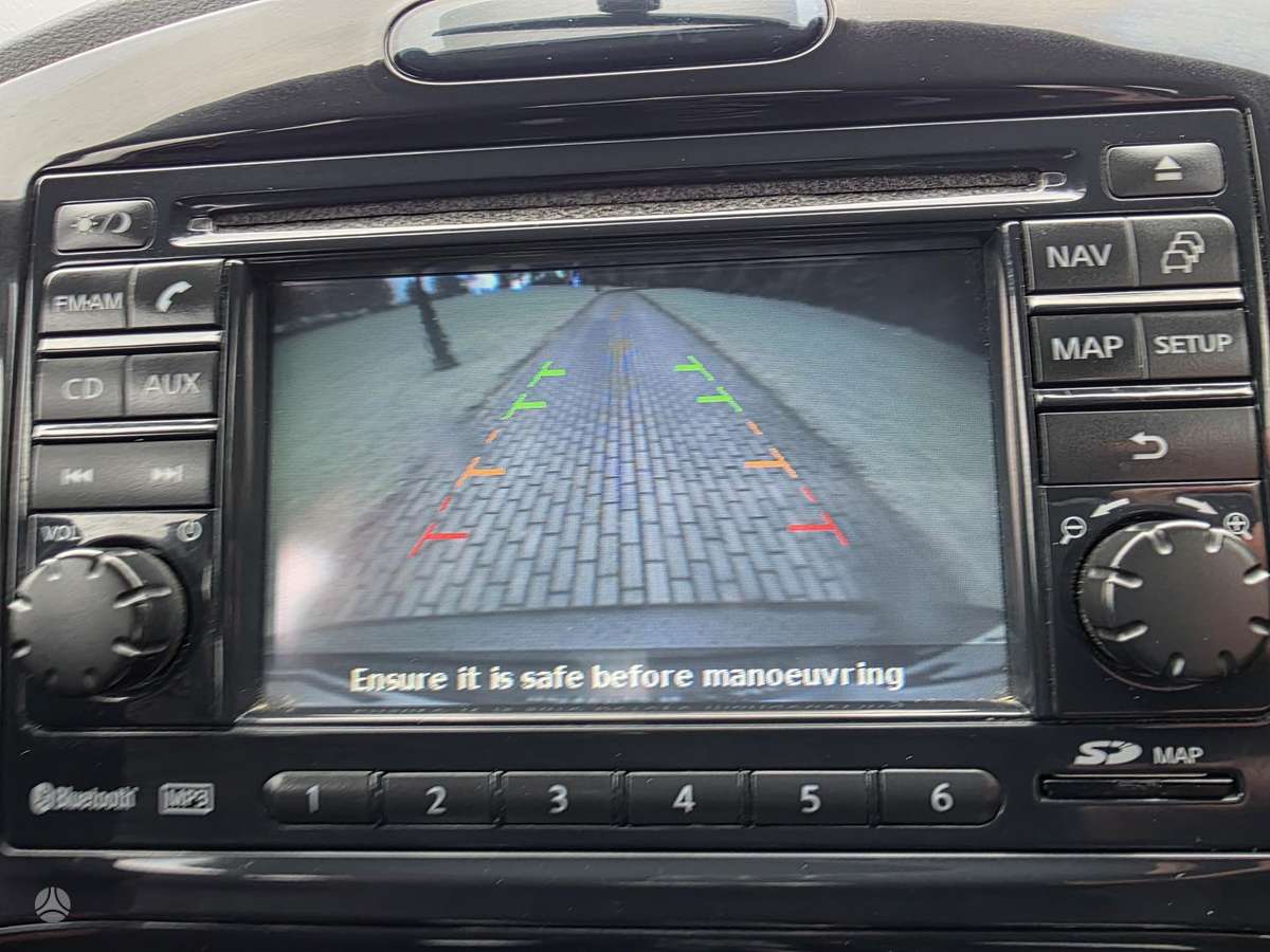 Nissan Juke 2011 — photo 32