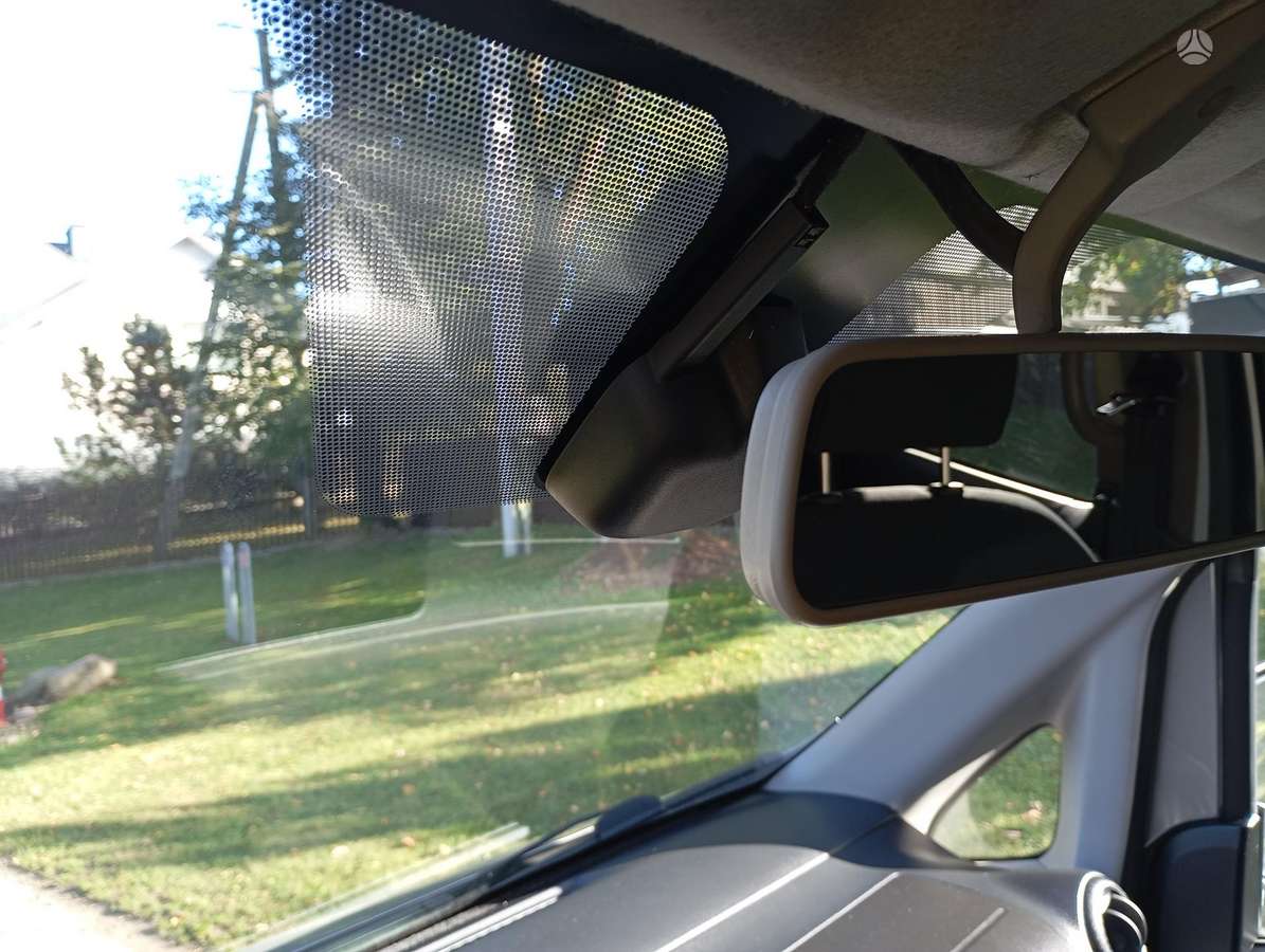 Nissan NV200 2011 — photo 14