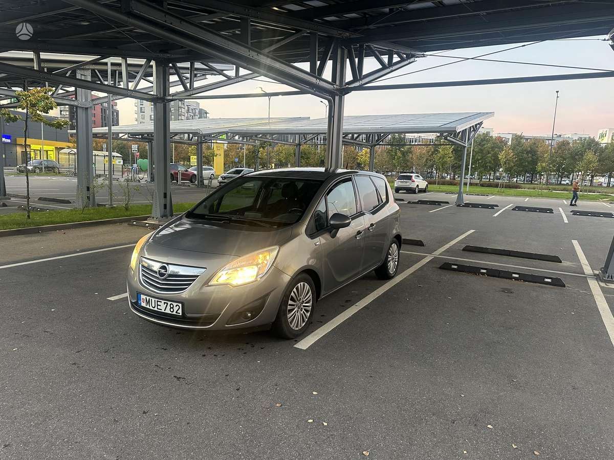 Opel Meriva, 2011
