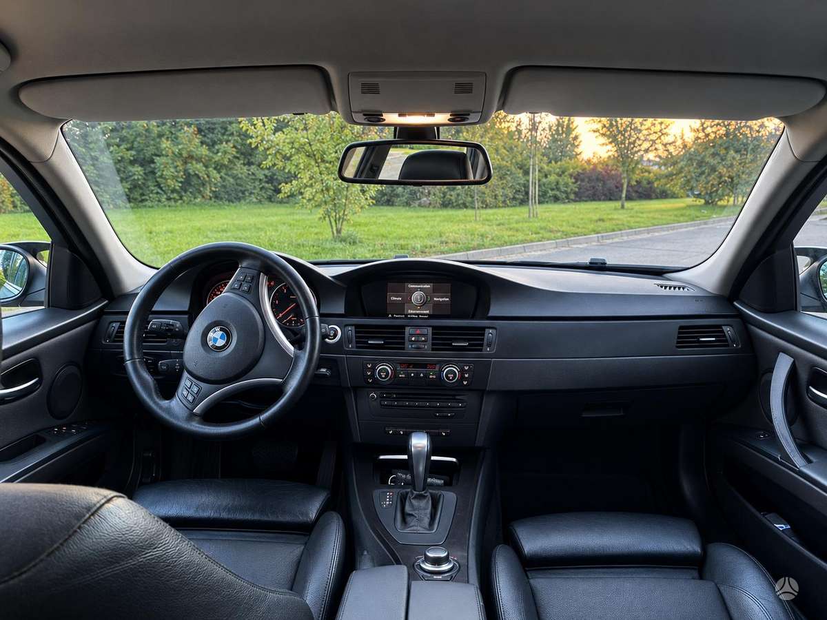 BMW 320 2007 — engine 1995 cm³, 163 HP (120kW)
