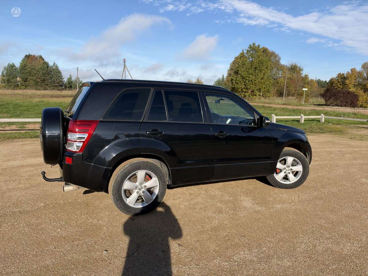 Suzuki Grand 2009 — двигун 2400 cm³