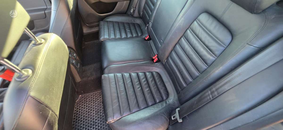 Volkswagen Passat 2012 — photo 9