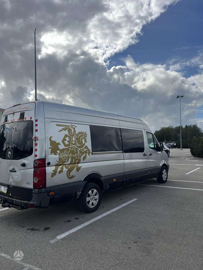 Volkswagen Crafter 2007 — engine 2500 cm³, 136 HP (100kW)