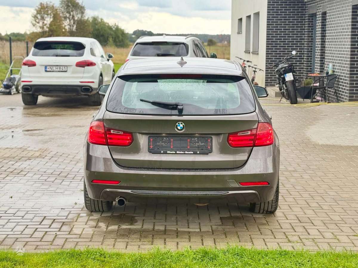BMW 320 2012 — photo 5