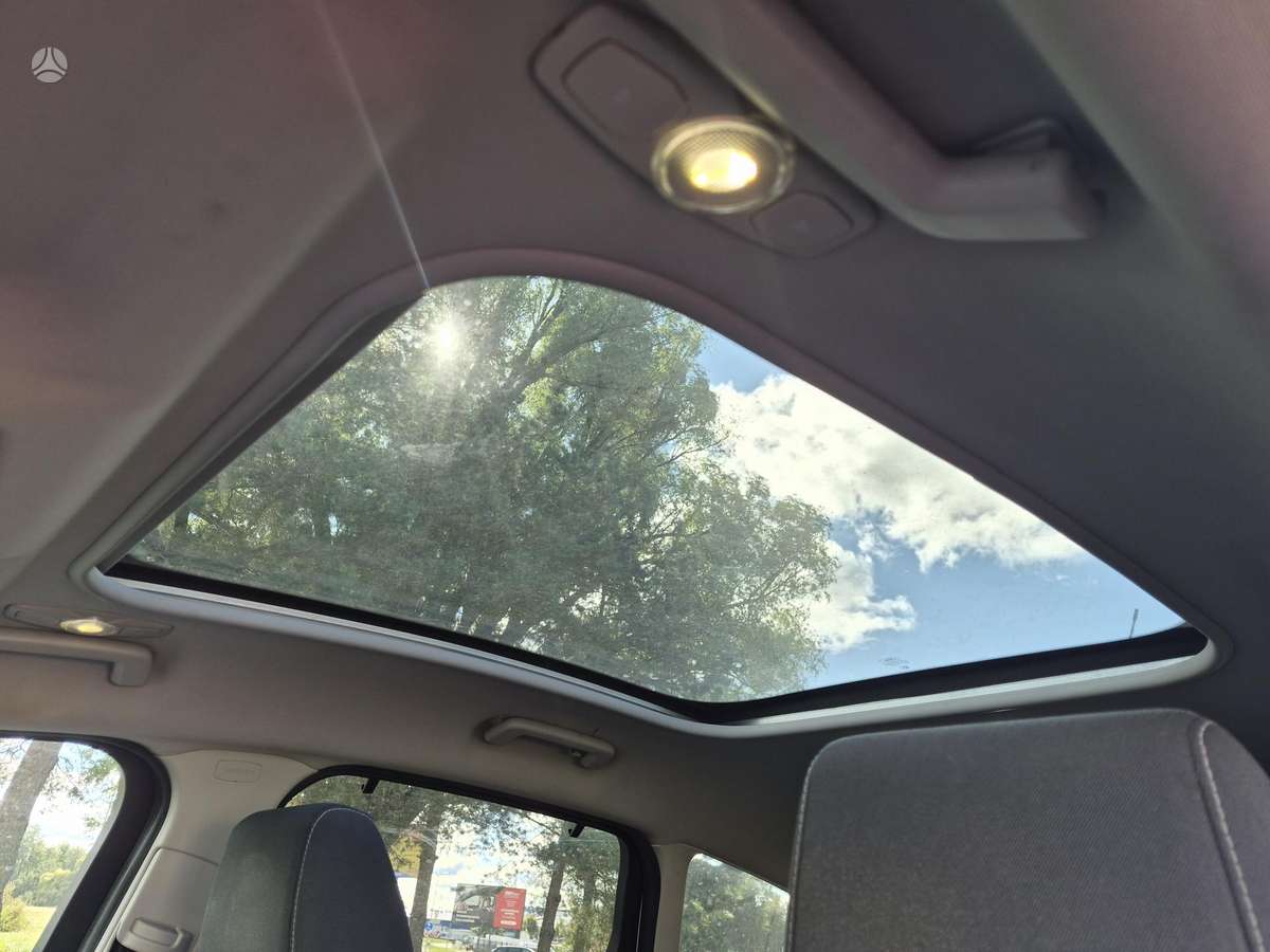 Ford C-MAX 2011 — photo 15
