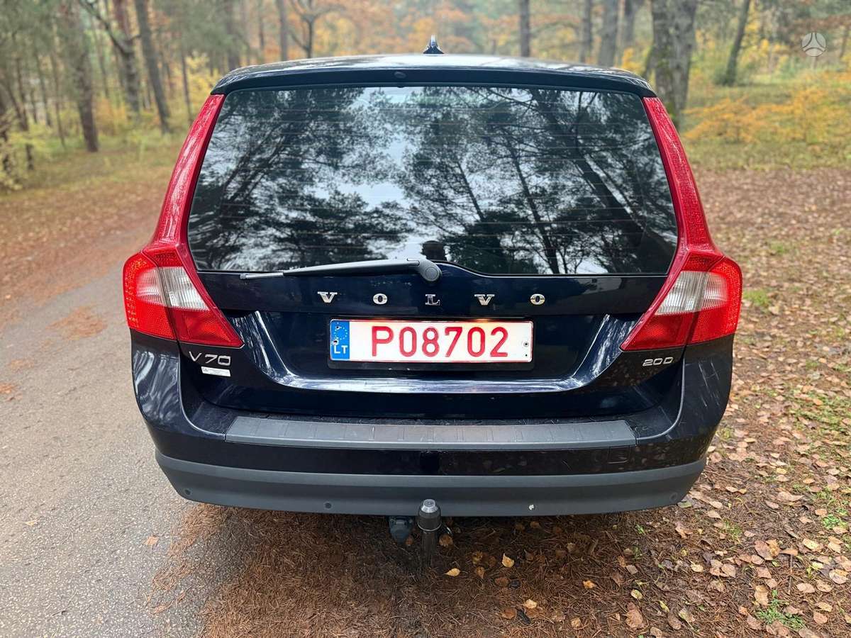 Volvo V70 2009 — photo 6