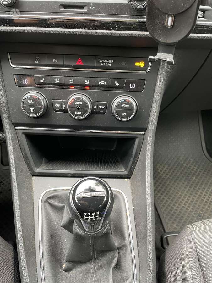 Seat Leon 2015 — photo 15
