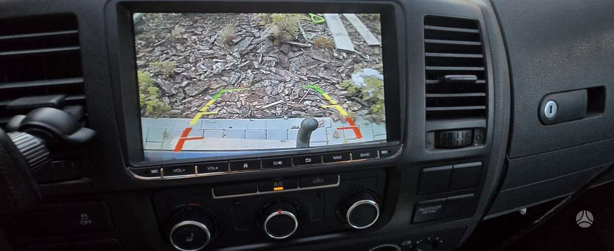 Volkswagen Transporter 2013 — photo 10