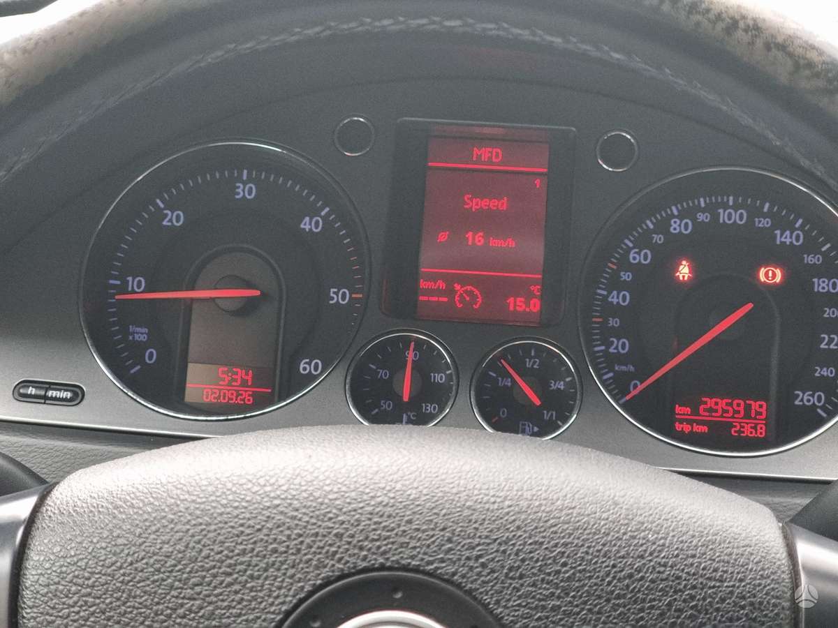 Volkswagen Passat 2008 — photo 10