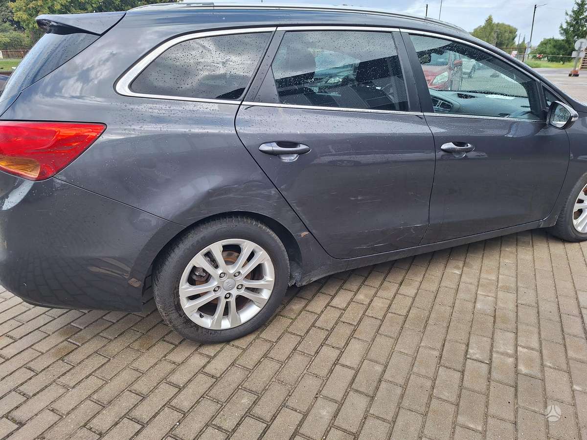Kia Ceed 2013 — photo 8