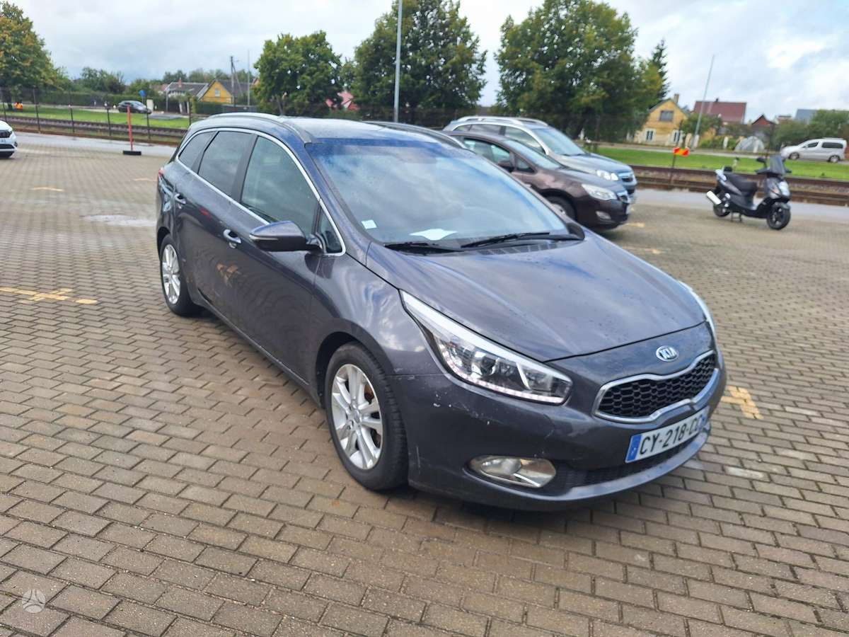 Kia Ceed 2013 — photo 9