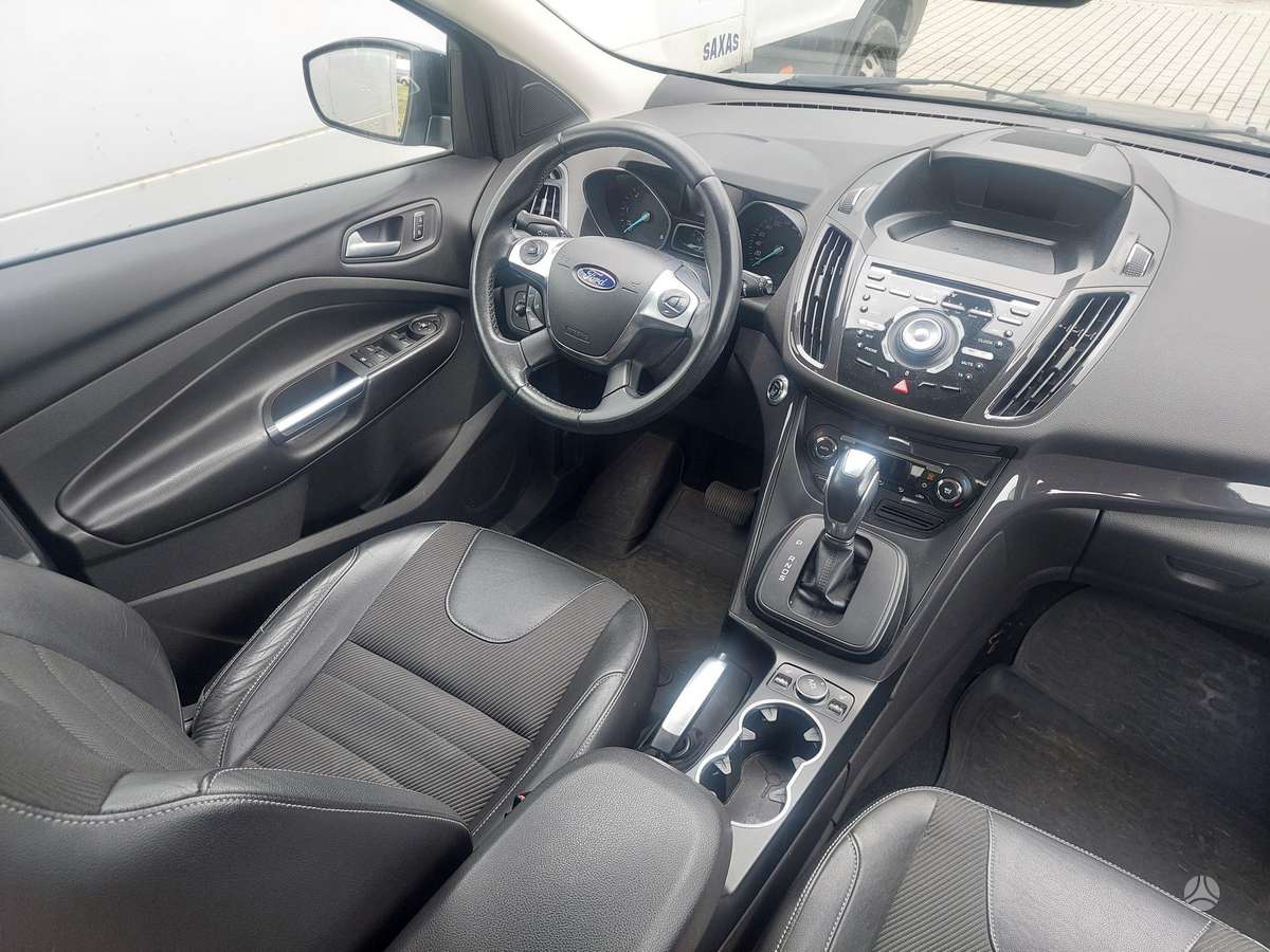 Ford Kuga 2014 — photo 7