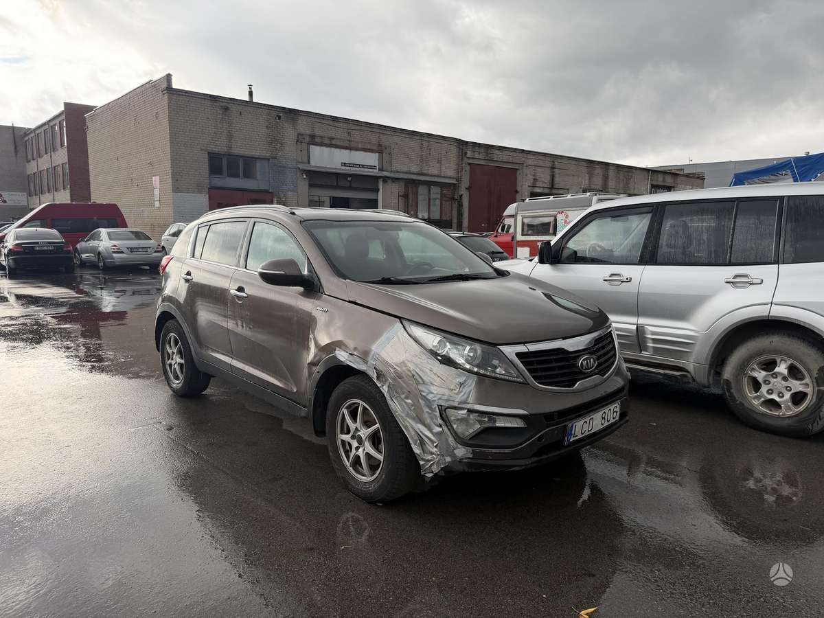 Kia Sportage 2010 — photo 7