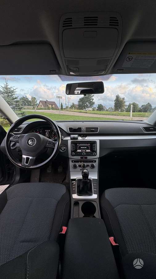 Volkswagen Passat 2013 — photo 13