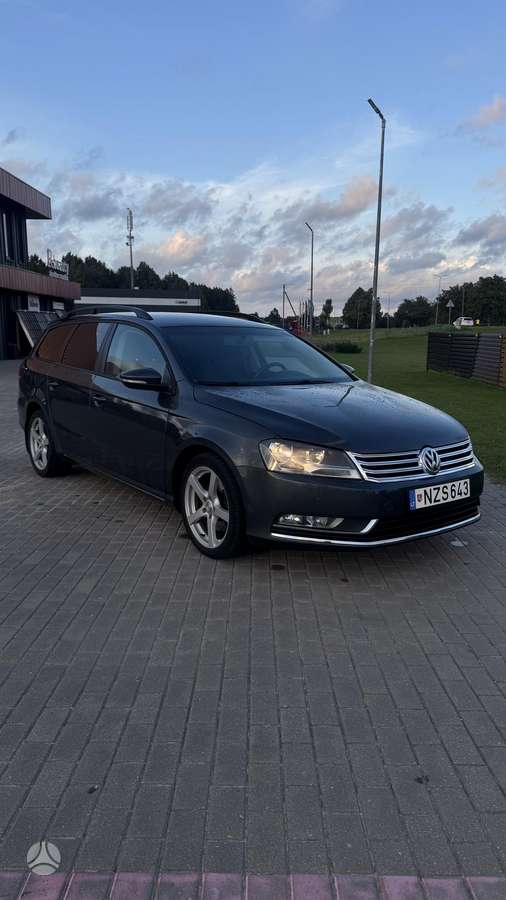 Volkswagen Passat 2013 — engine 1598 cm³, 105 HP (77kW)